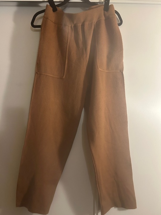 Zara Pants - ZARA Cropped Knit Pants – Size M
